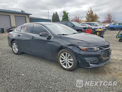 Czwarte zdjęcie samochodu z boku: 2018 CHEVROLET MALIBU LT VIN:1G1ZD5ST2JF135441 - miniatura