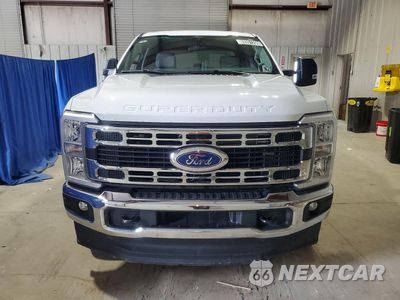 Piąte zdjęcie samochodu w środku: 2026 FORD F250 SUPER DUTY VIN:1FT7W2BNXTEC23591 - miniatura