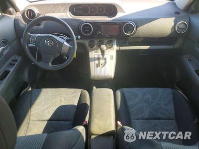 Zdjęcie 8 z 12 samochodu: 2012 SCION XB BASE VIN:JTLZE4FE8CJ024312 - miniatura