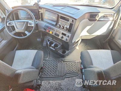 Zdjęcie 8 z 13 samochodu: 2021 FREIGHTLINER CASCADIA 126 SEMI TRUCK VIN:3AKJHHDR8MSMU3924 - miniatura