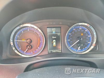 Zdjęcie 9 z 13 samochodu: 2017 TOYOTA COROLLA SE VIN:5YFBURHEXHP654426 - miniatura