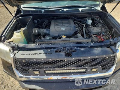 Zdjęcie 11 z 12 samochodu: 2014 TOYOTA TUNDRA CREWMAX LIMITED VIN:5TFHW5F19EX347551 - miniatura