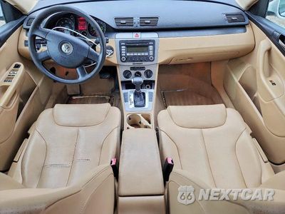 Zdjęcie 8 z 12 samochodu: 2007 VOLKSWAGEN PASSAT 2.0T VIN:WVWAK73C87P039613 - miniatura