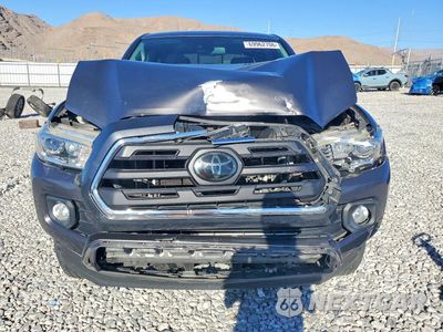 Piąte zdjęcie samochodu w środku: 2018 TOYOTA TACOMA VIN:5TFAZ5CNXJX065185 - miniatura