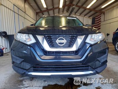 Piąte zdjęcie samochodu w środku: 2017 NISSAN ROGUE SV VIN:JN8AT2MV4HW005583 - miniatura