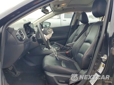 Zdjęcie 7 z 12 samochodu: 2016 MAZDA 3 GRAND TOURING VIN:JM1BM1X70G1300583 - miniatura
