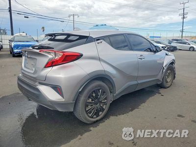Trzecie zdjęcie samochodu z tyłu: 2019 TOYOTA C-HR LE VIN:JTNKHMBX4K1052565 - miniatura