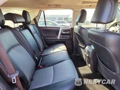 Zdjęcie 10 z 12 samochodu: 2022 TOYOTA 4RUNNER SR5 PREMIUM VIN:JTENU5JR4N6075983 - miniatura