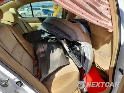 Zdjęcie 10 z 12 samochodu: 2008 HONDA ACCORD LXP VIN:JHMCP26448C073900 - miniatura
