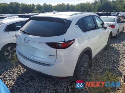 Trzecie zdjęcie samochodu z tyłu: 2019 MAZDA CX-5 SPORT VIN:JM3KFABM2K1645086 - miniatura
