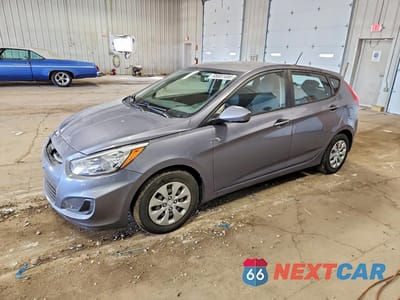 2017 HYUNDAI ACCENT SE KMHCT5AE7HU302073 - główne zdjęcie licytacji z USA - miniatura