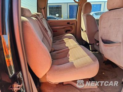 Zdjęcie 10 z 12 samochodu: 2005 GMC NEW SIERRA C1500 VIN:2GTEC13T651114590 - miniatura