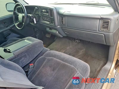 Zdjęcie 8 z 12 samochodu: 2000 CHEVROLET SILVERADO C1500 VIN:2GCEC19T6Y1225006 - miniatura