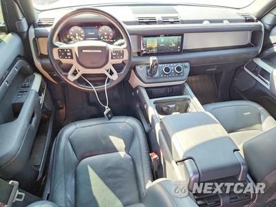 Zdjęcie 8 z 14 samochodu: 2024 LAND ROVER DEFENDER 110 S VIN:SALEJ7EU3R2311407 - miniatura
