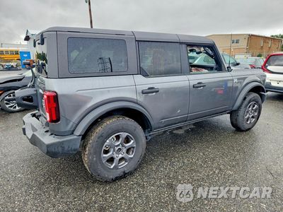 Trzecie zdjęcie samochodu z tyłu: 2026 FORD BRONCO BIG BEND VIN:1FMDE7BH9TLA55897 - miniatura