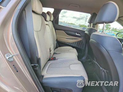 Zdjęcie 11 z 13 samochodu: 2019 HYUNDAI SANTA FE SE VIN:5NMS2CAD7KH126462 - miniatura