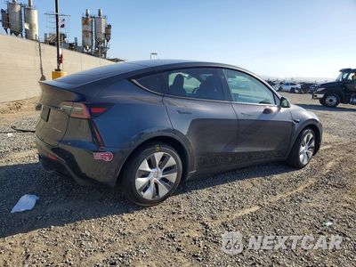 Trzecie zdjęcie samochodu z tyłu: 2024 TESLA MODEL Y VIN:7SAYGDEE8RF086489 - miniatura