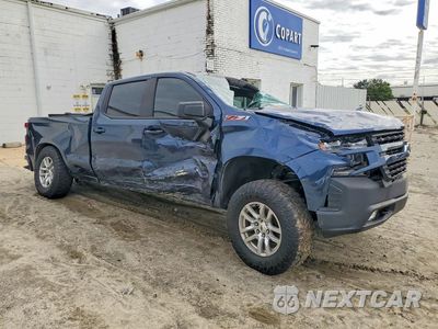 Czwarte zdjęcie samochodu z boku: 2020 CHEVROLET SILVERADO K1500 RST VIN:3GCUYEEDXLG407195 - miniatura