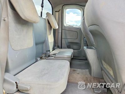 Zdjęcie 10 z 12 samochodu: 2010 TOYOTA TACOMA V6 VIN:5TEUU4EN3AZ701019 - miniatura