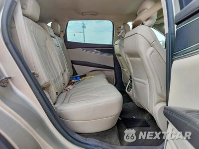 Zdjęcie 10 z 12 samochodu: 2017 LINCOLN MKX SELECT VIN:2LMPJ8KR4HBL44138 - miniatura