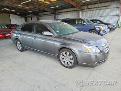 Czwarte zdjęcie samochodu z boku: 2007 TOYOTA AVALON TOURING VIN:4T1BK36B67U175140 - miniatura