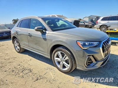 Czwarte zdjęcie samochodu z boku: 2021 AUDI Q3 PREMIUM S LINE 45 VIN:WA1DECF35M1029042 - miniatura