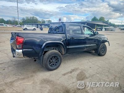 Trzecie zdjęcie samochodu z tyłu: 2020 TOYOTA TACOMA SR5 V6 VIN:3TMCZ5ANXLM365068 - miniatura