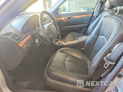 Zdjęcie 7 z 12 samochodu: 2003 MERC E320 VIN:WDBUF65J63A215304 - miniatura