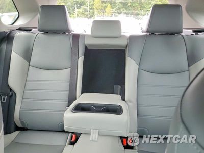 Zdjęcie 10 z 13 samochodu: 2024 TOYOTA RAV4 XLE PREMIUM VIN:2T3A1RFV1RW466893 - miniatura