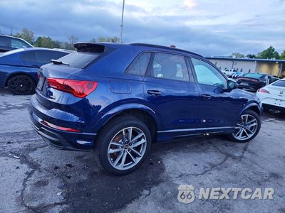 Trzecie zdjęcie samochodu z tyłu: 2024 AUDI Q3 PREMIUM S LINE 45 VIN:WA1DECF34R1101100 - miniatura