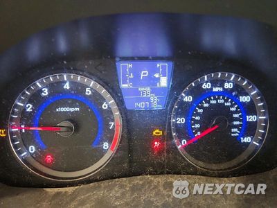Zdjęcie 9 z 12 samochodu: 2015 HYUNDAI ACCENT GLS VIN:KMHCT4AE9FU920650 - miniatura