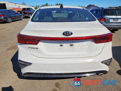 Zdjęcie 6 z 12 samochodu: 2020 KIA FORTE LXS VIN:3KPF24AD7LE165231 - miniatura