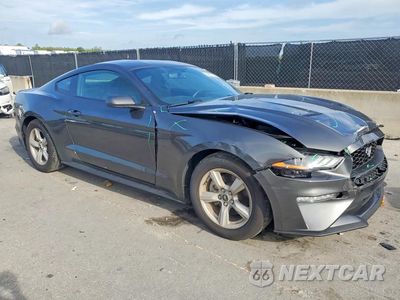 Czwarte zdjęcie samochodu z boku: 2018 FORD MUSTANG VIN:1FA6P8TH6J5121552 - miniatura