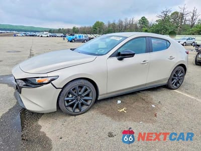 2024 MAZDA 3 SELECT SPORT JM1BPAKM4R1721262 - główne zdjęcie licytacji z USA - miniatura