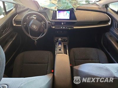 Zdjęcie 8 z 12 samochodu: 2024 TOYOTA PRIUS LE VIN:JTDACAAU4R3026955 - miniatura