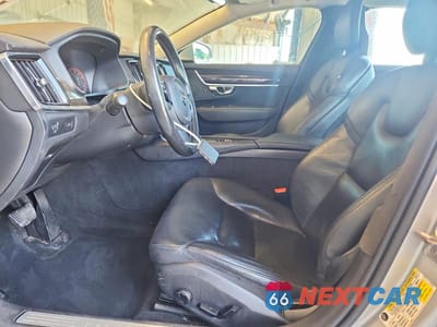 Zdjęcie 7 z 12 samochodu: 2018 VOLVO S90 T5 MOMENTUM VIN:LVY982MK2JP022235 - miniatura