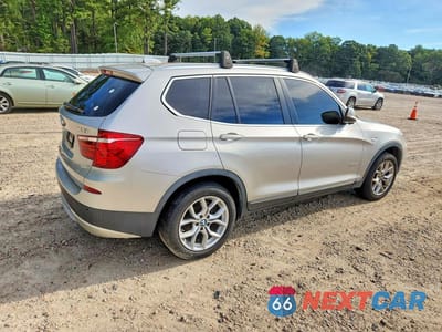 Trzecie zdjęcie samochodu z tyłu: 2013 BMW X3 XDRIVE28I VIN:5UXWX9C56D0D01087 - miniatura