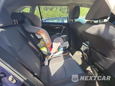 Zdjęcie 11 z 13 samochodu: 2019 TOYOTA RAV4 XLE VIN:JTMP1RFV6KJ016008 - miniatura