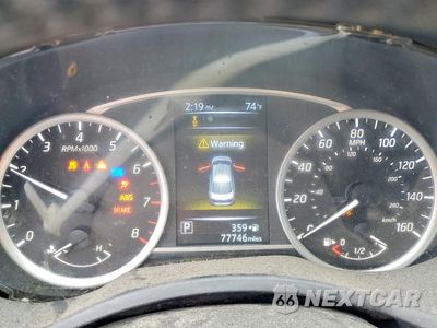 Zdjęcie 9 z 13 samochodu: 2018 NISSAN SENTRA SR VIN:3N1AB7AP4JY285475 - miniatura