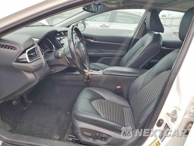 Zdjęcie 7 z 12 samochodu: 2018 TOYOTA CAMRY SE VIN:4T1B11HK2JU152711 - miniatura