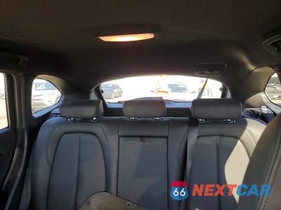 Zdjęcie 10 z 14 samochodu: 2021 BMW X1 XDRIVE28I VIN:WBXJG9C02M5T40942 - miniatura