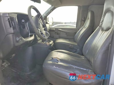 Zdjęcie 8 z 14 samochodu: 2009 CHEVROLET EXPRESS G1500 VIN:1GCFG15X991110666 - miniatura