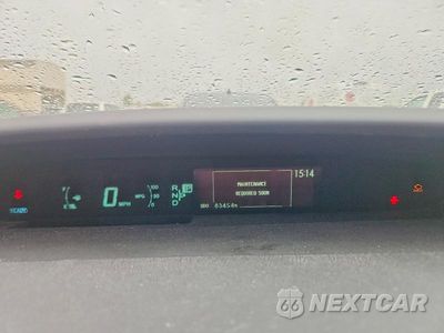 Zdjęcie 9 z 13 samochodu: 2014 TOYOTA PRIUS THREE VIN:JTDKN3DU7E0389624 - miniatura