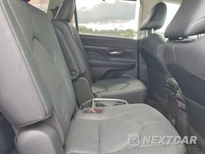 Zdjęcie 11 z 13 samochodu: 2026 TOYOTA GRAND HIGHLANDER LIMITED VIN:5TDAAAB5XTS151560 - miniatura