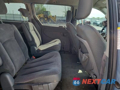 Zdjęcie 11 z 13 samochodu: 2005 CHRYSLER TOWN & COUNTRY TOURING VIN:2C4GP54L45R514295 - miniatura