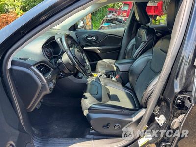 Zdjęcie 12 z 13 samochodu: 2019 JEEP CHEROKEE LATITUDE PLUS VIN:1C4PJMLB9KD431013 - miniatura