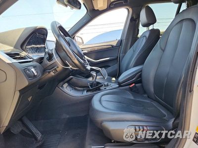 Zdjęcie 7 z 14 samochodu: 2018 BMW X1 XDRIVE28I VIN:WBXHT3C39J5F92719 - miniatura