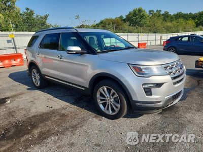 Czwarte zdjęcie samochodu z boku: 2019 FORD EXPLORER LIMITED VIN:1FM5K8FH2KGB33490 - miniatura