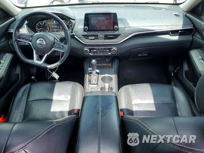 Zdjęcie 8 z 13 samochodu: 2019 NISSAN ALTIMA SL VIN:1N4BL4EVXKC148711 - miniatura