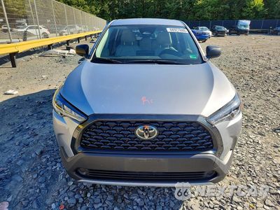 Piąte zdjęcie samochodu w środku: 2024 TOYOTA COROLLA CROSS L VIN:7MUAAAAG2RV093784 - miniatura